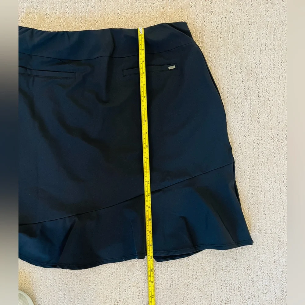 Tail Black Flounce Skort